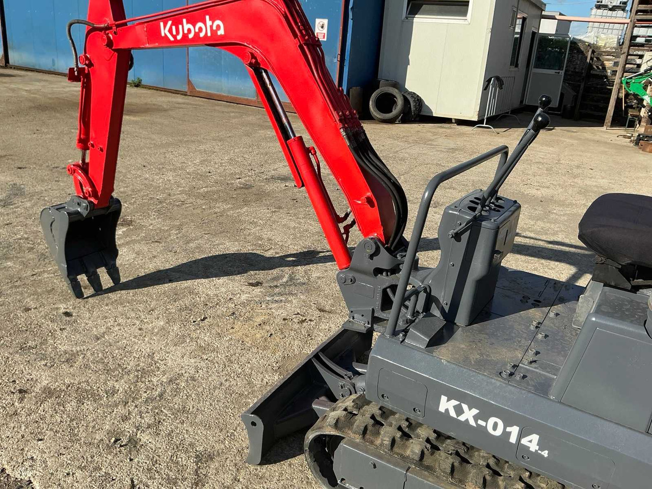 Mini excavator Kubota KX-014: picture 13