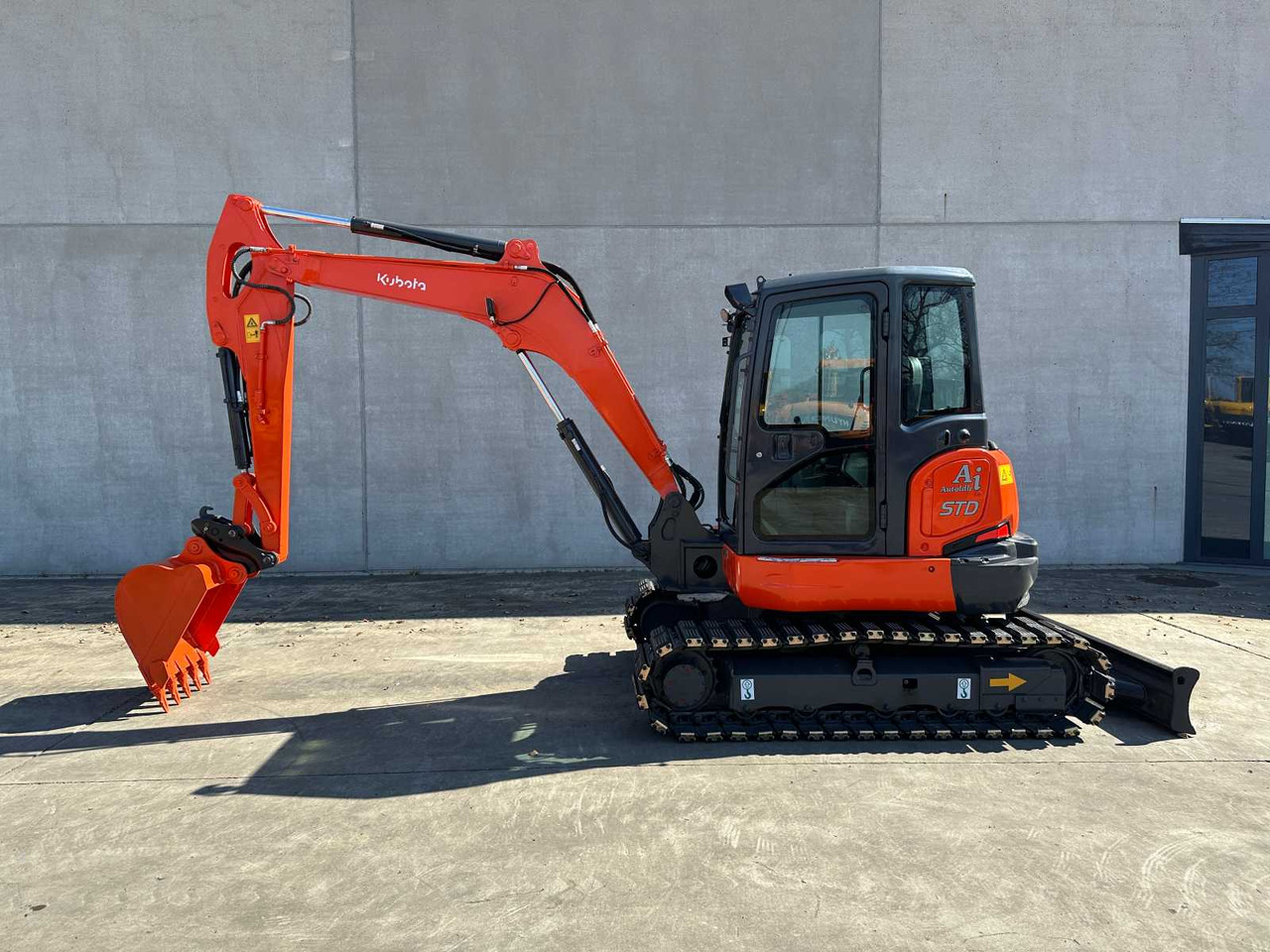 Crawler excavator Kubota KX165-5: picture 7