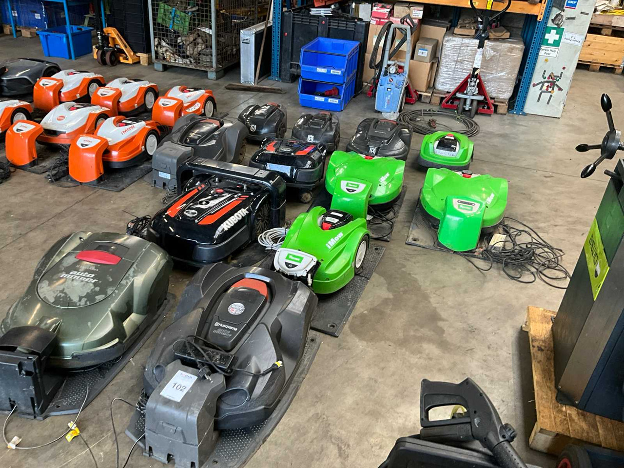Kubota/Viking/Husqvarna - Garden mower: picture 1 Kubota/Viking/Husqvarna - Garden mower: picture 1