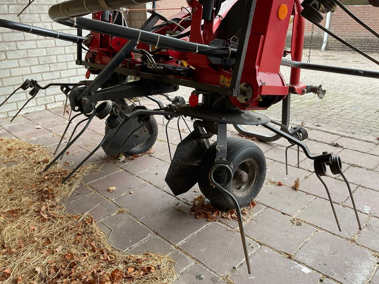 Kverneland Fanex 903 - Hay and forage equipment: picture 5 Kverneland Fanex 903 - Hay and forage equipment: picture 5