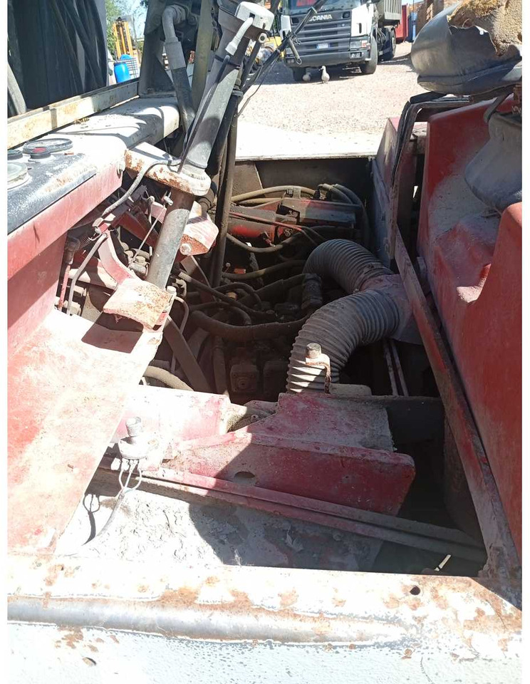 LINDE - H70D - DIESEL FORKLIFT - 2000 - Forklift: picture 3 LINDE - H70D - DIESEL FORKLIFT - 2000 - Forklift: picture 3