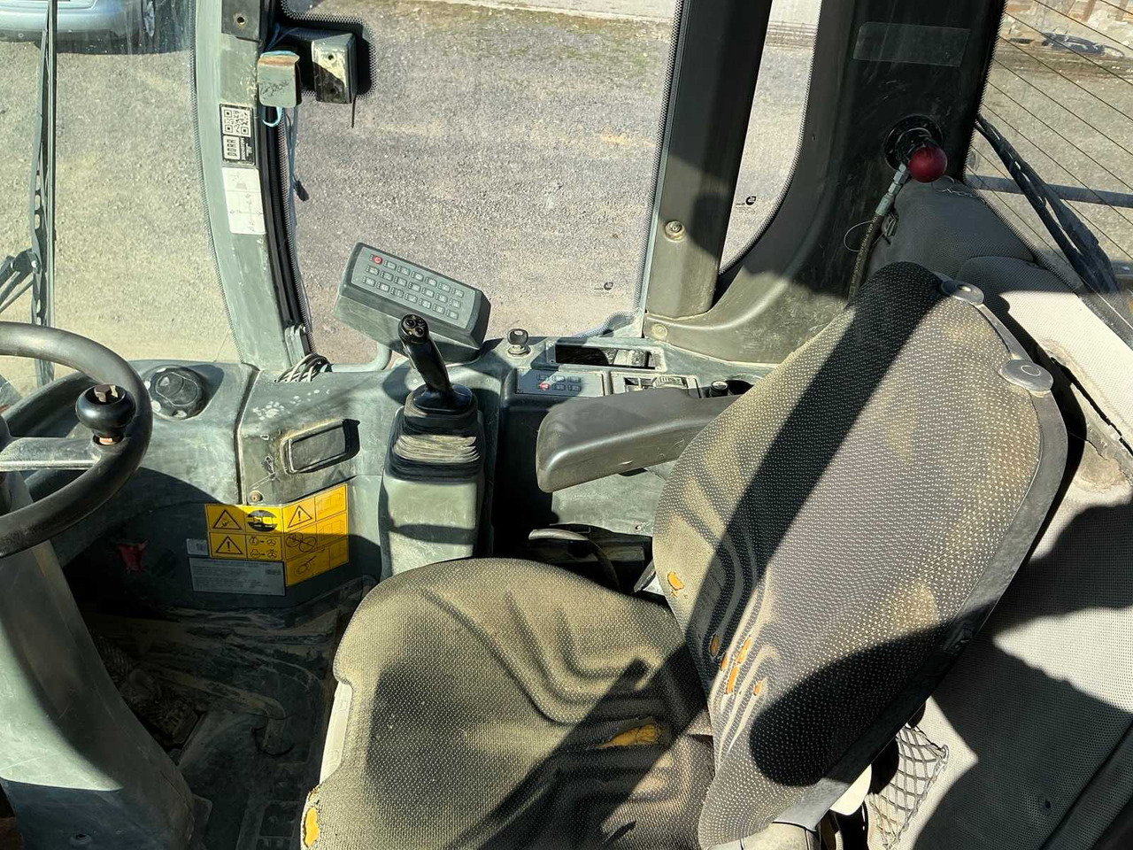 Liebherr L576 - Wheel loader: picture 5 Liebherr L576 - Wheel loader: picture 5