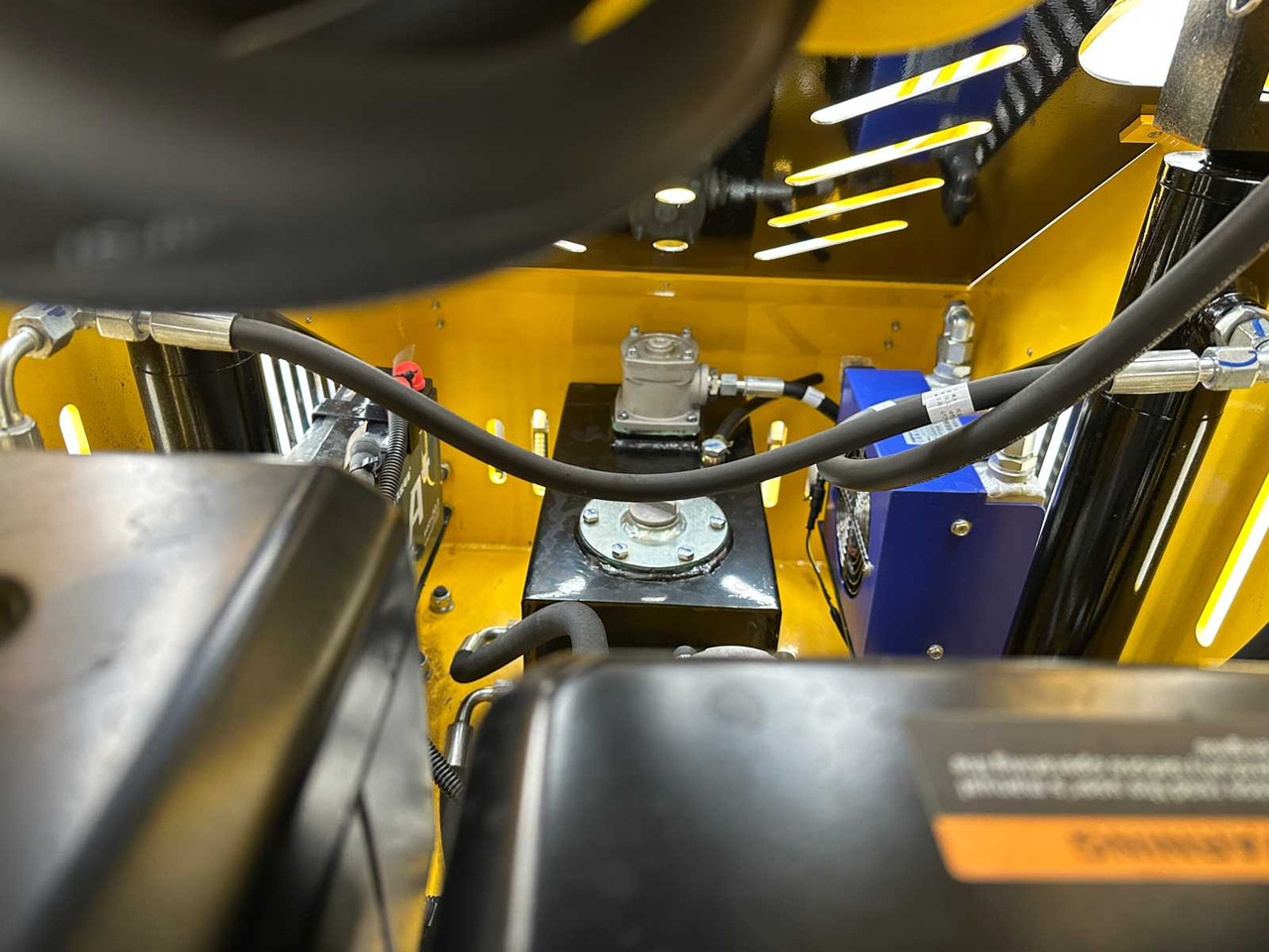 Compact track loader MACHPRO - 2025 - MP-S300 - CRAWLER LOADER: picture 19