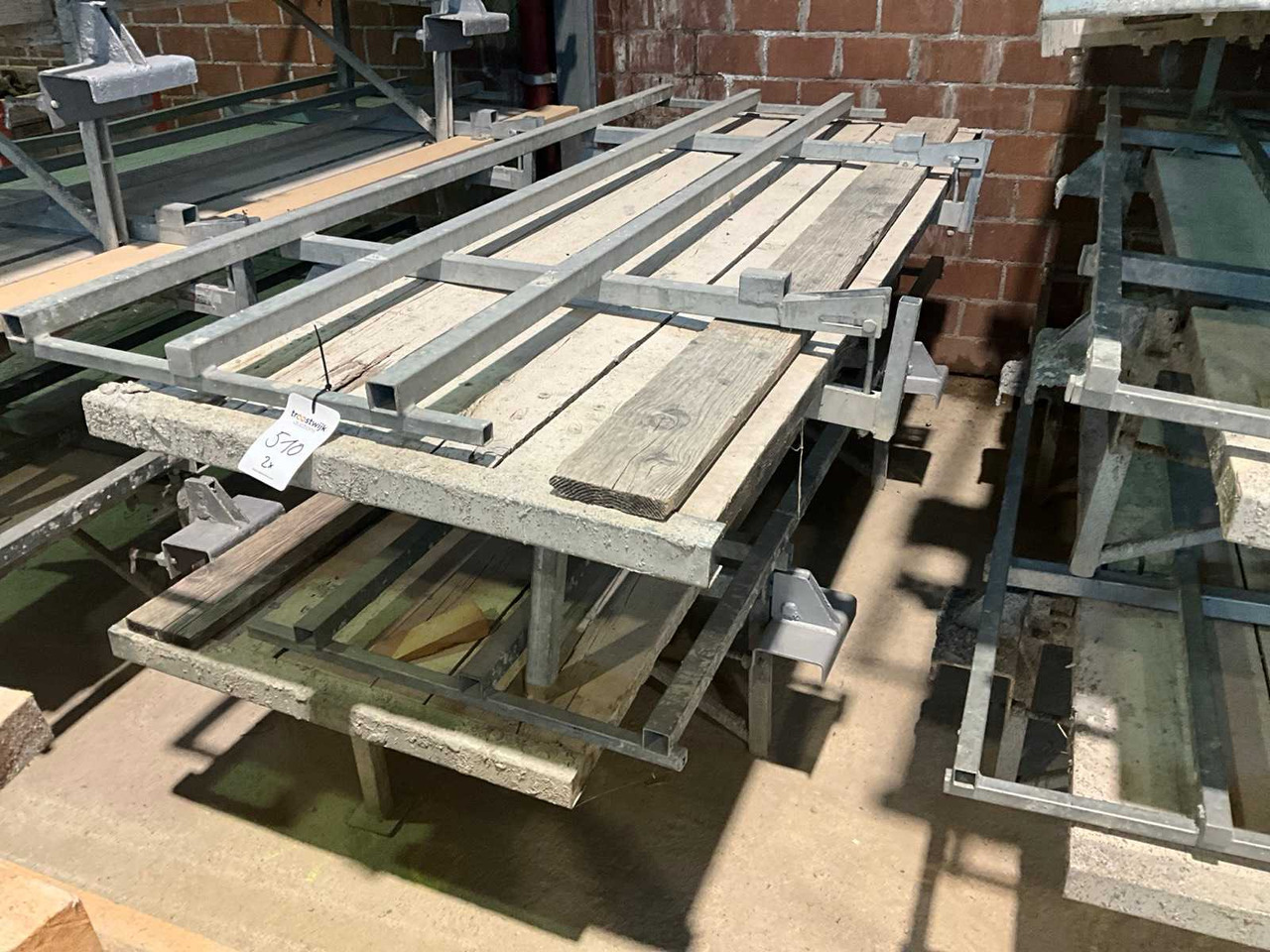 MBT CONCRETING PLATFORM (2X) - Aerial platform: picture 1 MBT CONCRETING PLATFORM (2X) - Aerial platform: picture 1