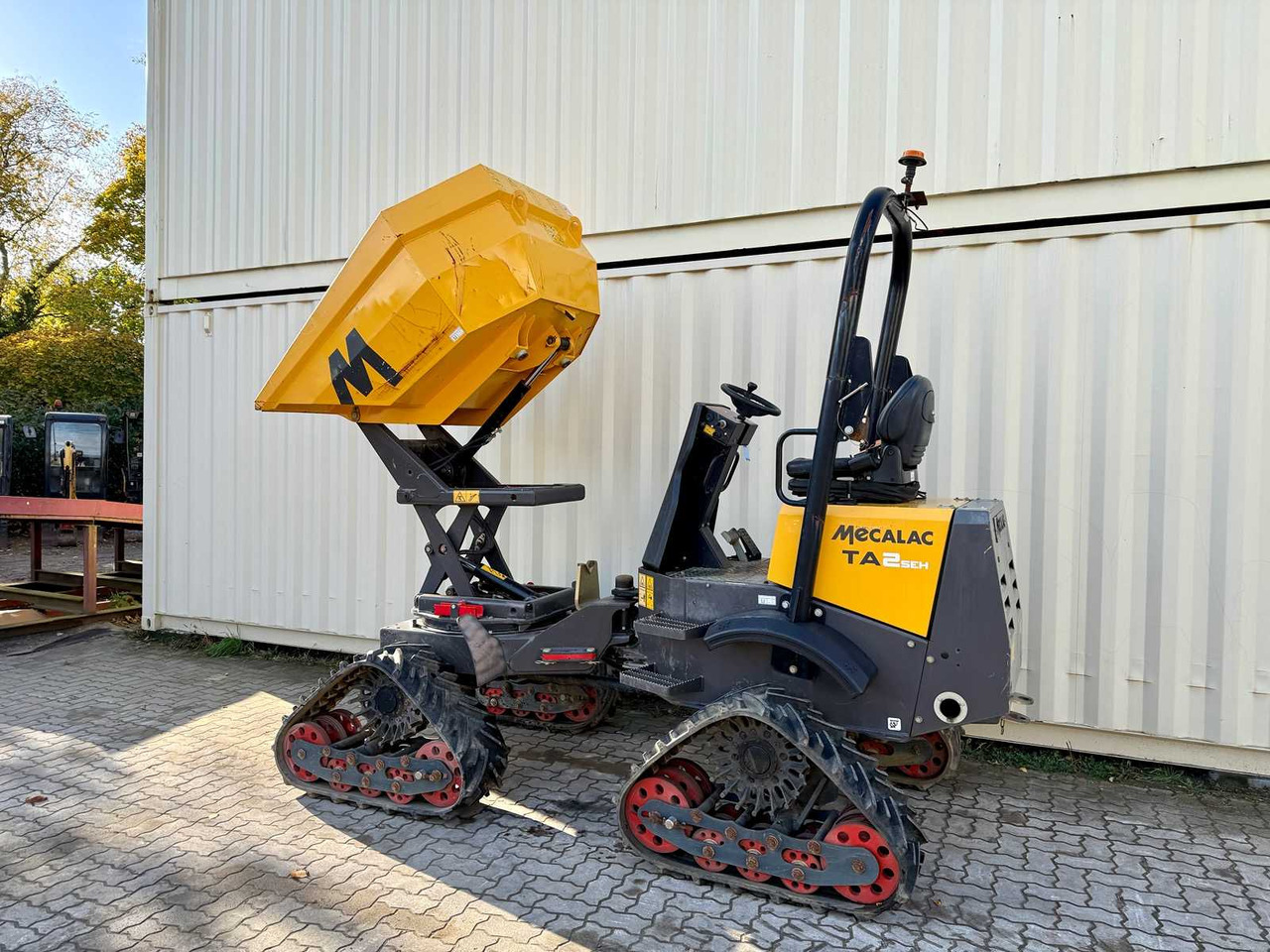 MECALAC - TA2SEH QUAD TRACK SWIVEL BODY - 2018 - DUMPER - Mini dumper: picture 4 MECALAC - TA2SEH QUAD TRACK SWIVEL BODY - 2018 - DUMPER - Mini dumper: picture 4