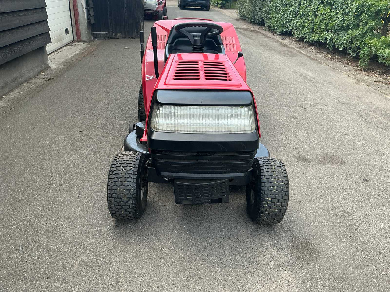 MTD Eurotrac 18/102 - Garden mower: picture 2 MTD Eurotrac 18/102 - Garden mower: picture 2