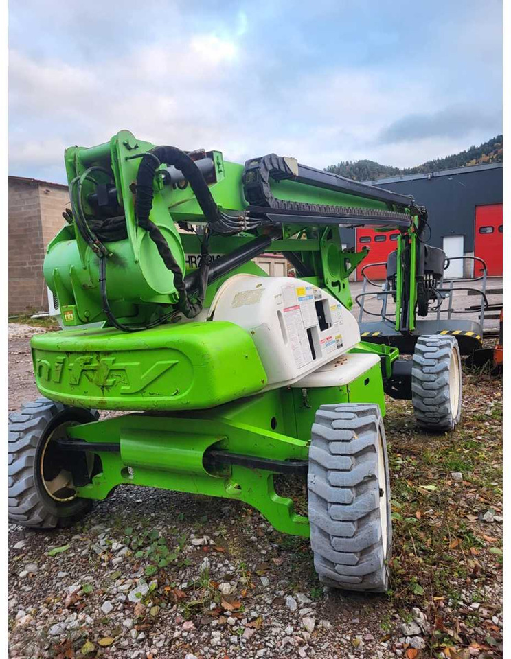 NIFTYLIFT - 2008 - HR21 - AERIAL WORK PLATFORM - Aerial platform: picture 2 NIFTYLIFT - 2008 - HR21 - AERIAL WORK PLATFORM - Aerial platform: picture 2