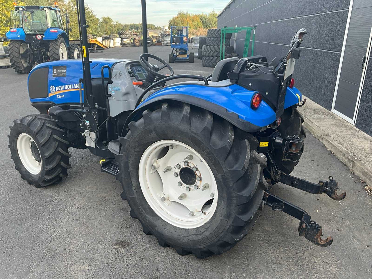 Mini tractor New Holland T3.60F: picture 7