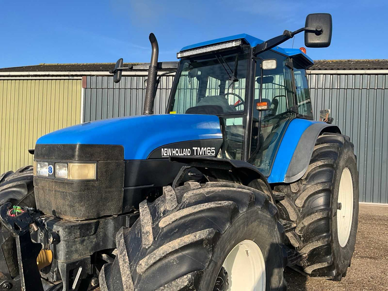 Farm tractor New holland TM165: picture 10