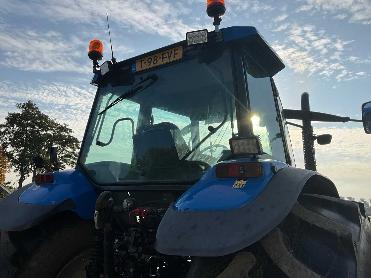 Farm tractor New holland TM165: picture 23