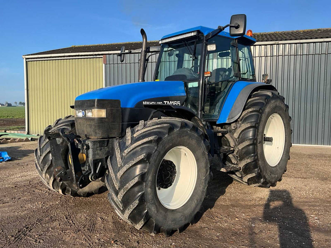 New holland TM165 - Farm tractor: picture 1 New holland TM165 - Farm tractor: picture 1