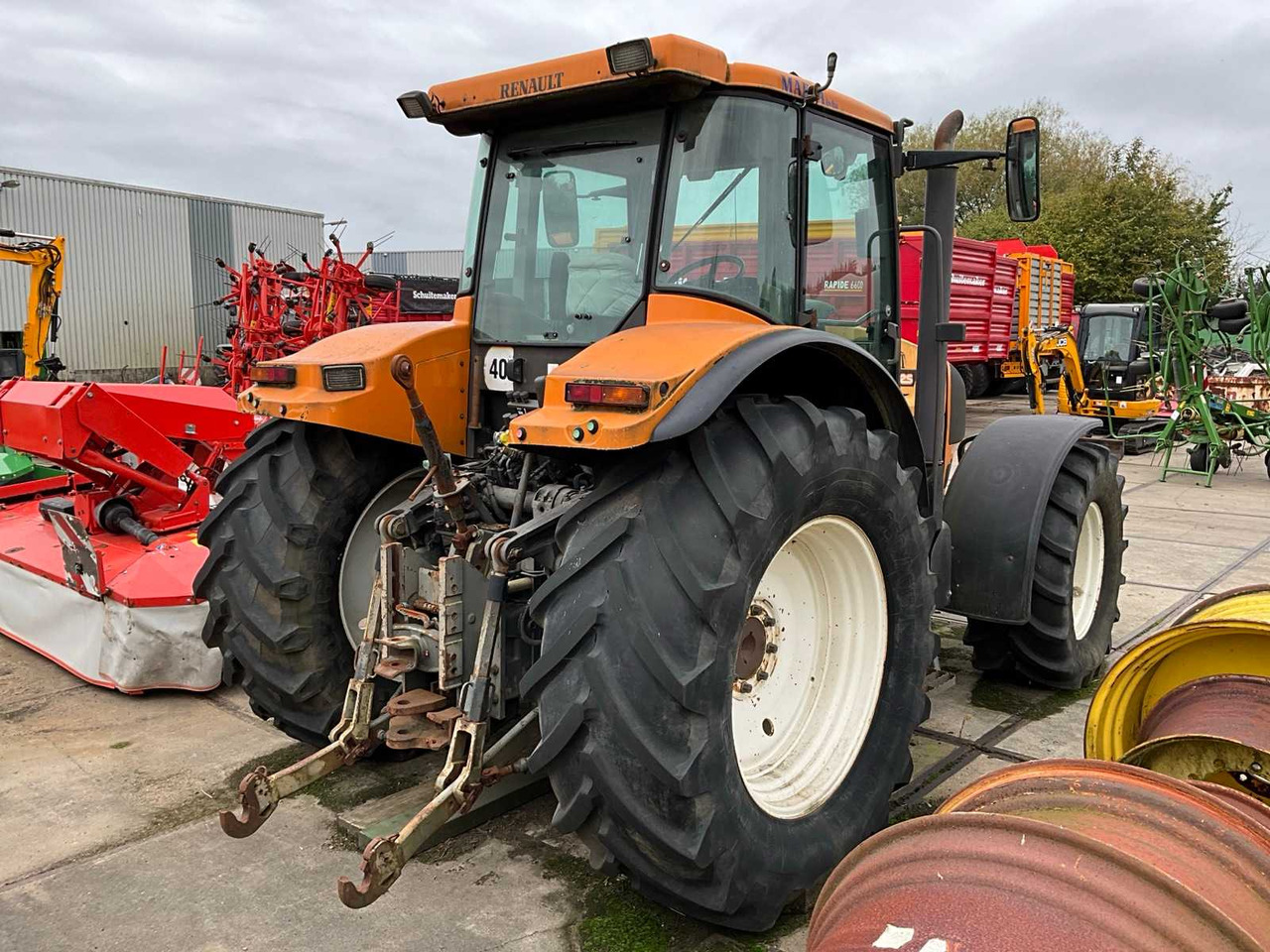Renault Ares 816RZ - Farm tractor: picture 3 Renault Ares 816RZ - Farm tractor: picture 3