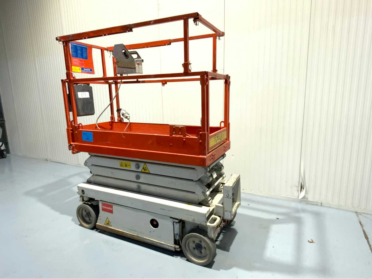 SKYJACK - SJIII3219 BJ. 2015 - AERIAL PLATFORM, WORKING HEIGHT 7.8M, 266 HOURS - Aerial platform: picture 3 SKYJACK - SJIII3219 BJ. 2015 - AERIAL PLATFORM, WORKING HEIGHT 7.8M, 266 HOURS - Aerial platform: picture 3