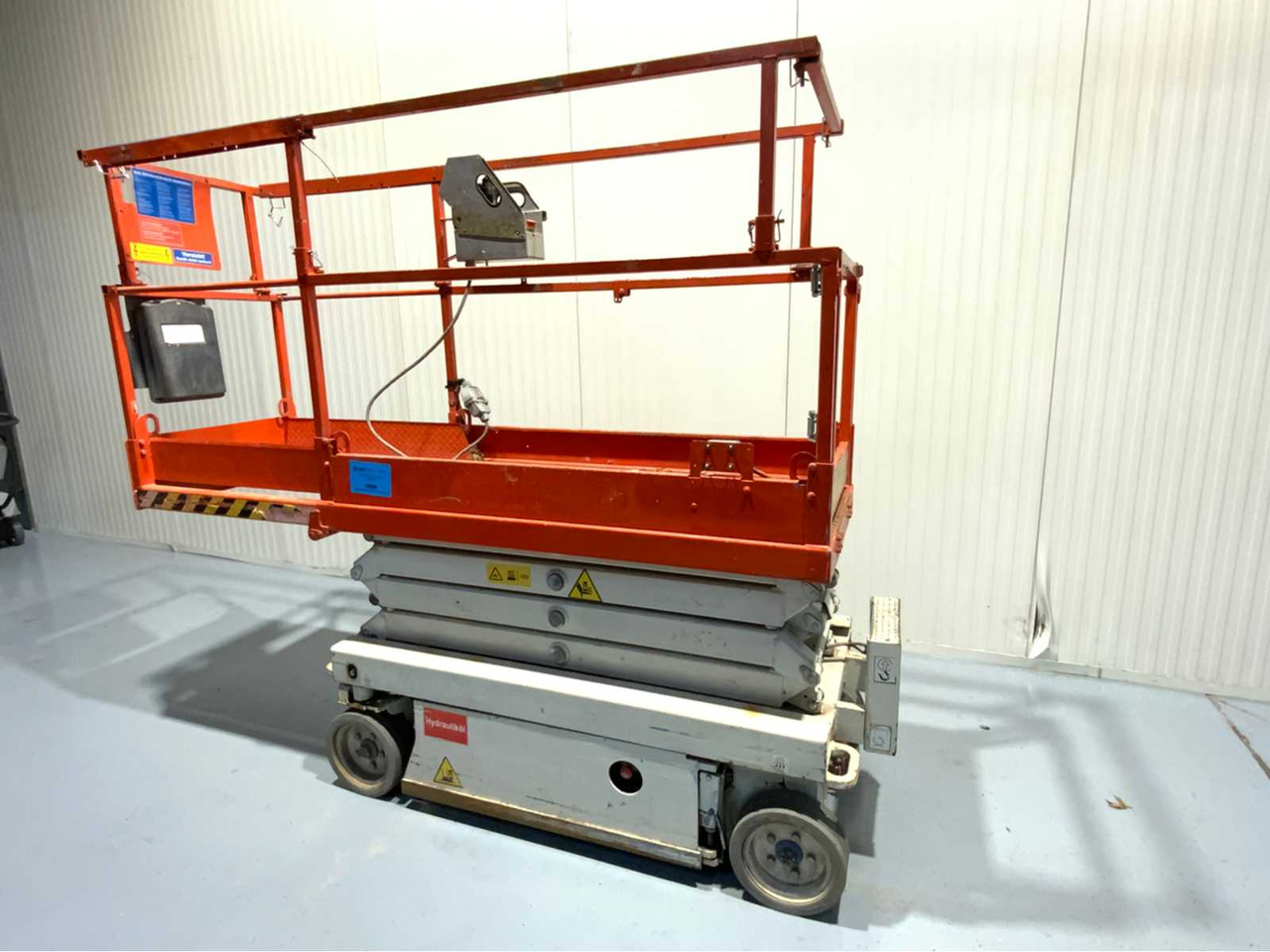 SKYJACK - SJIII3219 BJ. 2015 - AERIAL PLATFORM, WORKING HEIGHT 7.8M, 266 HOURS - Aerial platform: picture 4 SKYJACK - SJIII3219 BJ. 2015 - AERIAL PLATFORM, WORKING HEIGHT 7.8M, 266 HOURS - Aerial platform: picture 4