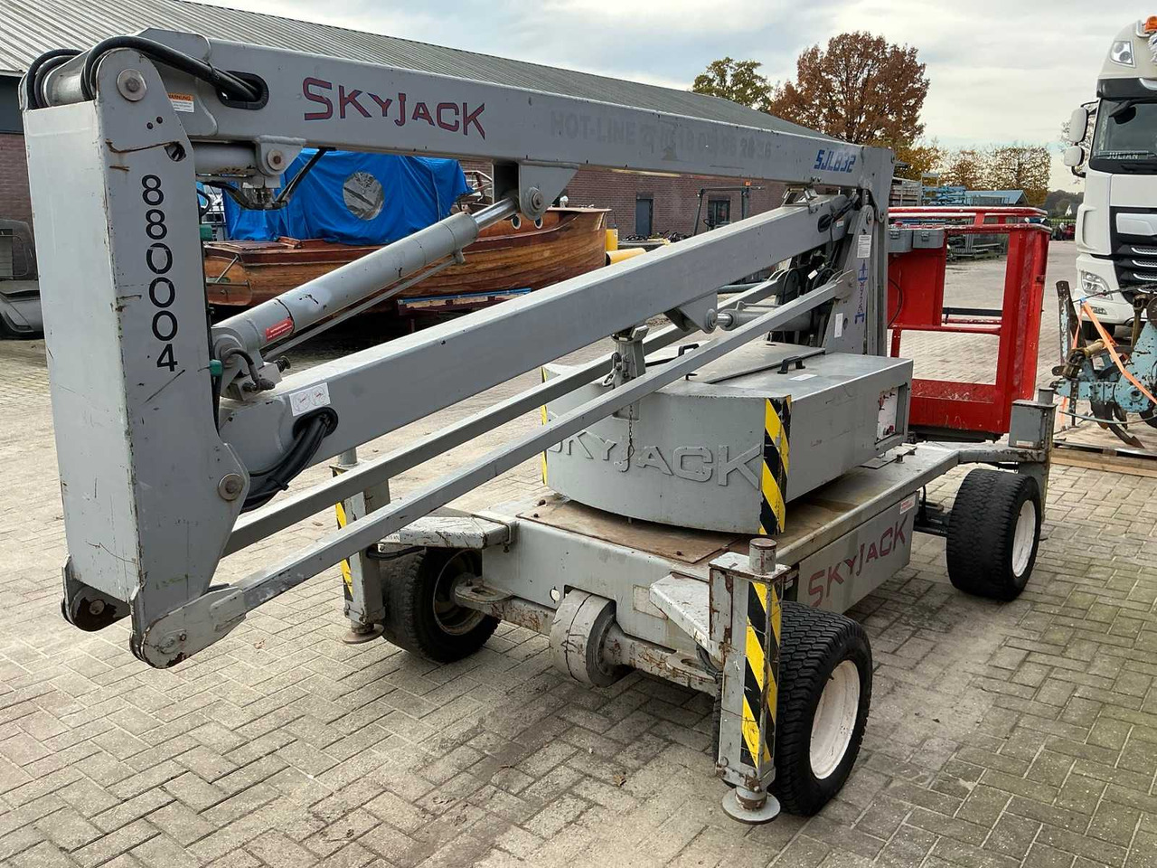 Skyjack 2002 SKYJACK SJLB32 ELECTRIC BOOM LIFT - Aerial platform: picture 4 Skyjack 2002 SKYJACK SJLB32 ELECTRIC BOOM LIFT - Aerial platform: picture 4