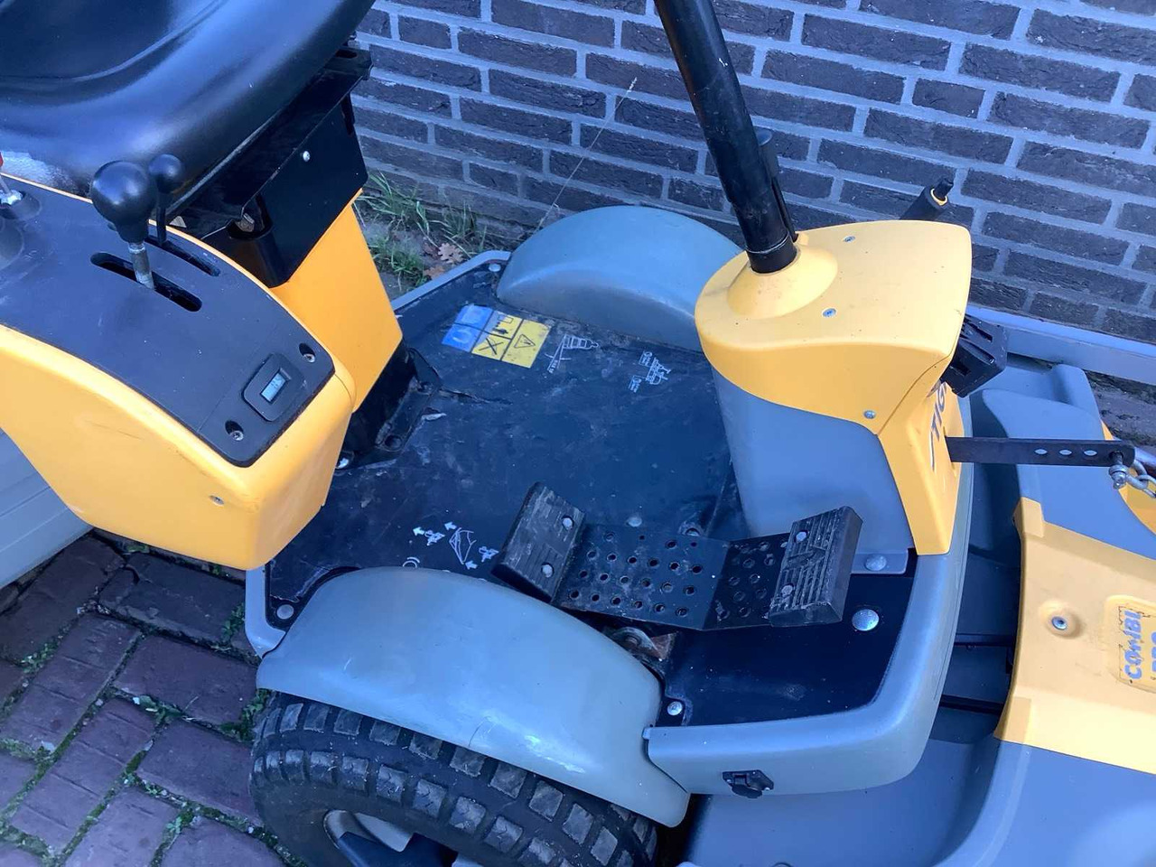 Stiga Park pro swan 4wd - Garden mower: picture 4 Stiga Park pro swan 4wd - Garden mower: picture 4