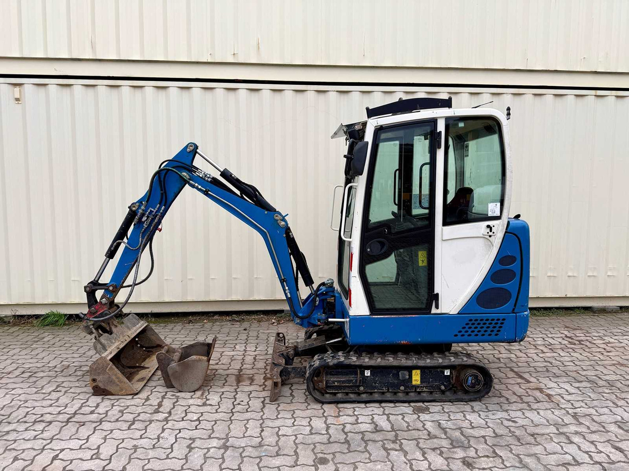 TEREX - TC16 - 2015 - MINI EXCAVATORS - Mini excavator: picture 2 TEREX - TC16 - 2015 - MINI EXCAVATORS - Mini excavator: picture 2
