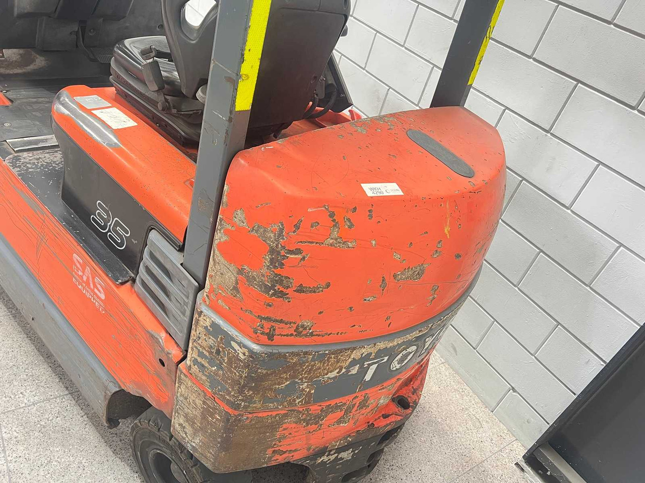 Forklift TOYOTA - 7FBMF35 - FORKLIFT - SIDE-SHIFT - FORK POSITIONER: picture 9 Forklift TOYOTA - 7FBMF35 - FORKLIFT - SIDE-SHIFT - FORK POSITIONER: picture 9