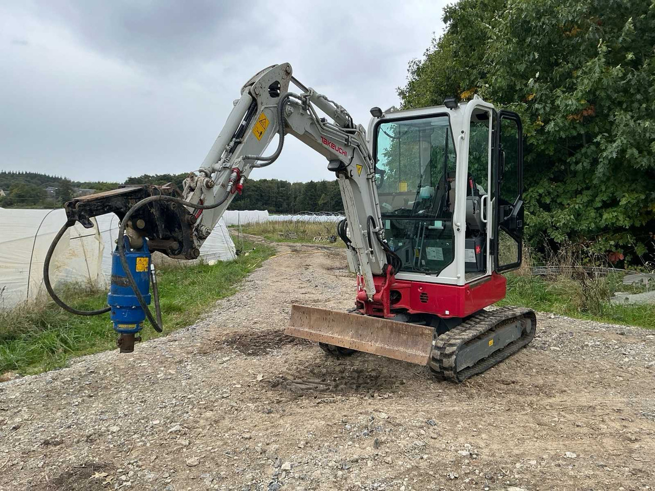 Takeuchi TB325R - Crawler excavator: picture 1 Takeuchi TB325R - Crawler excavator: picture 1