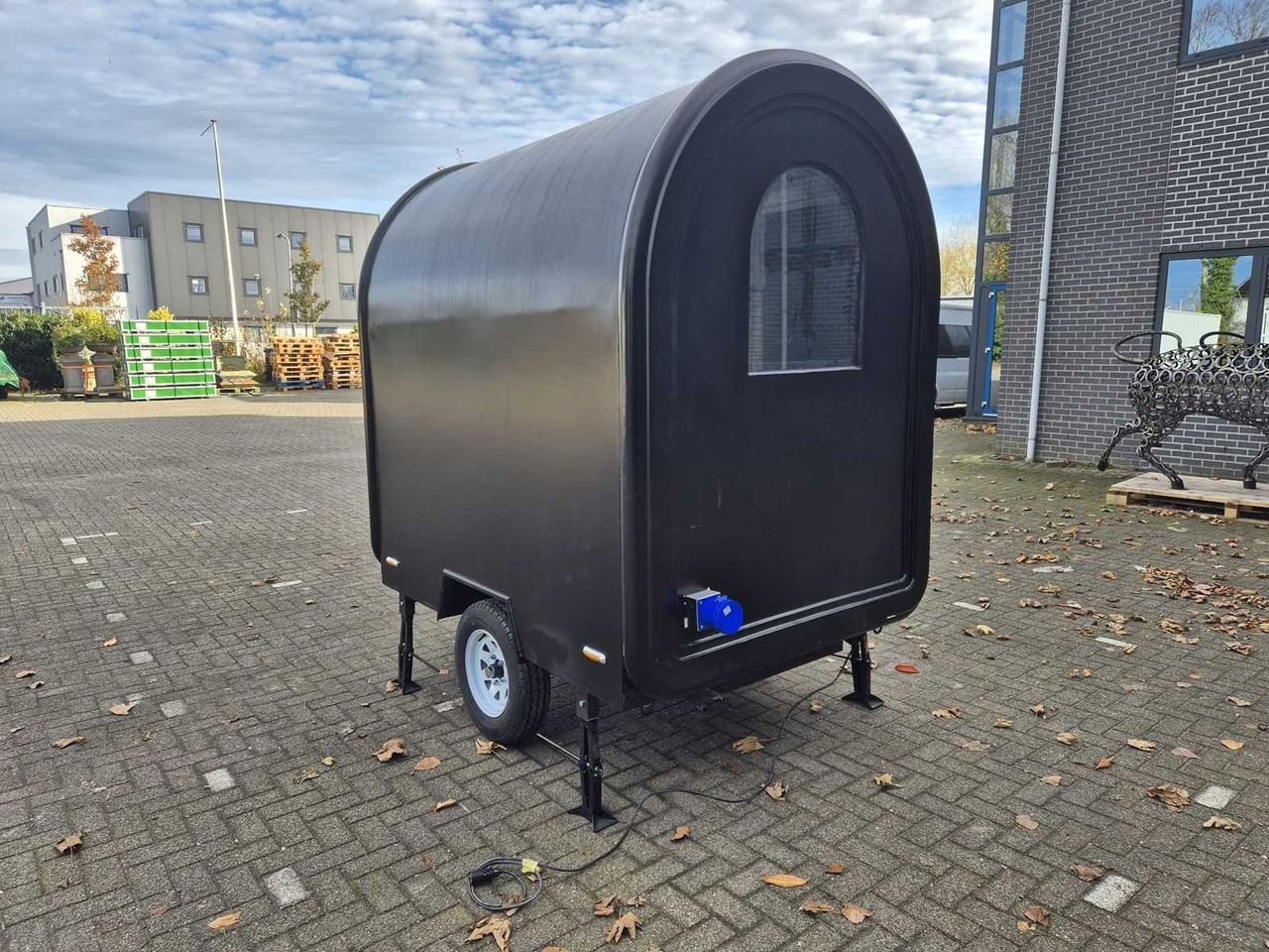 FOOD TRUCK BLACK - 2025 - Trailer: picture 3 FOOD TRUCK BLACK - 2025 - Trailer: picture 3