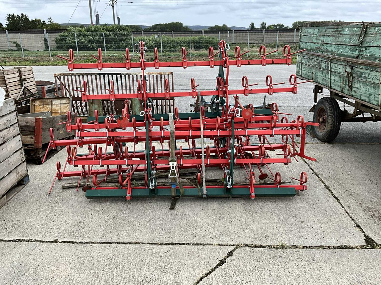 Trailing harrow - Soil tillage equipment: picture 2 Trailing harrow - Soil tillage equipment: picture 2
