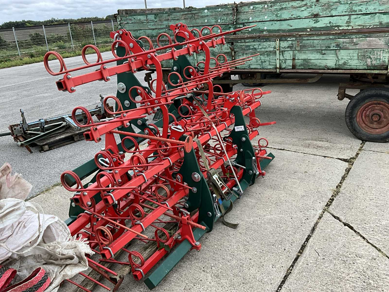 Trailing harrow - Soil tillage equipment: picture 3 Trailing harrow - Soil tillage equipment: picture 3