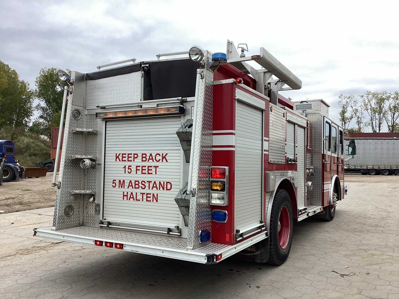 1999 E-ONE FIRE TRUCK - Truck: picture 4 1999 E-ONE FIRE TRUCK - Truck: picture 4