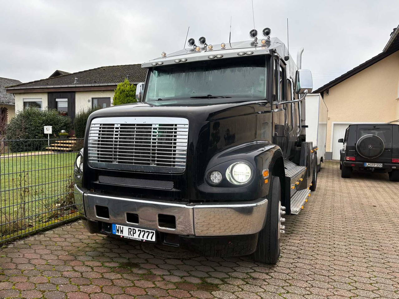 1999 FORD THX26MO – UNIQUE US SHOW TRUCK WITH LIVING SPACE CONVERSION - Truck: picture 4 1999 FORD THX26MO – UNIQUE US SHOW TRUCK WITH LIVING SPACE CONVERSION - Truck: picture 4