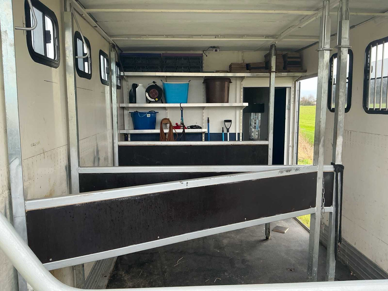 Truck 2004 MAN H09 CATTLE TRUCK: picture 12 Truck 2004 MAN H09 CATTLE TRUCK: picture 12