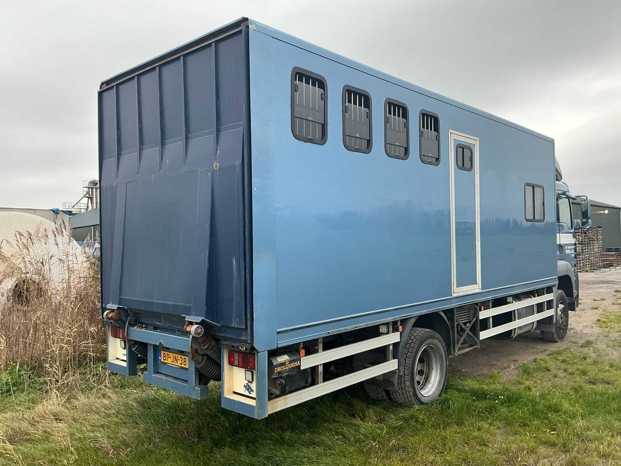 Truck 2004 MAN H09 CATTLE TRUCK: picture 6 Truck 2004 MAN H09 CATTLE TRUCK: picture 6
