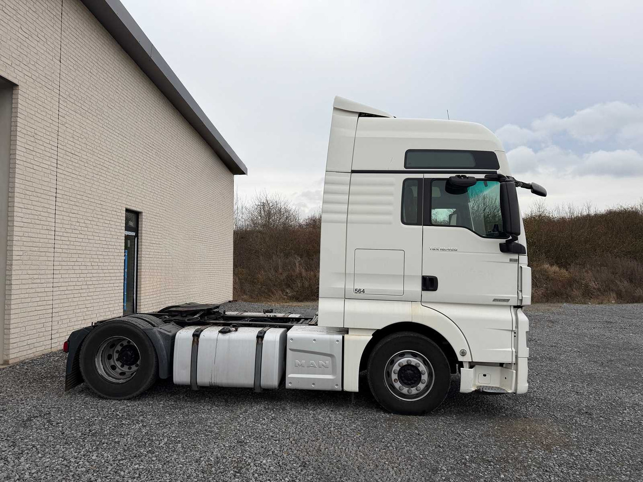 MAN - TGX 18.460 - 2018 - TRACTOR UNIT - Truck: picture 4 MAN - TGX 18.460 - 2018 - TRACTOR UNIT - Truck: picture 4