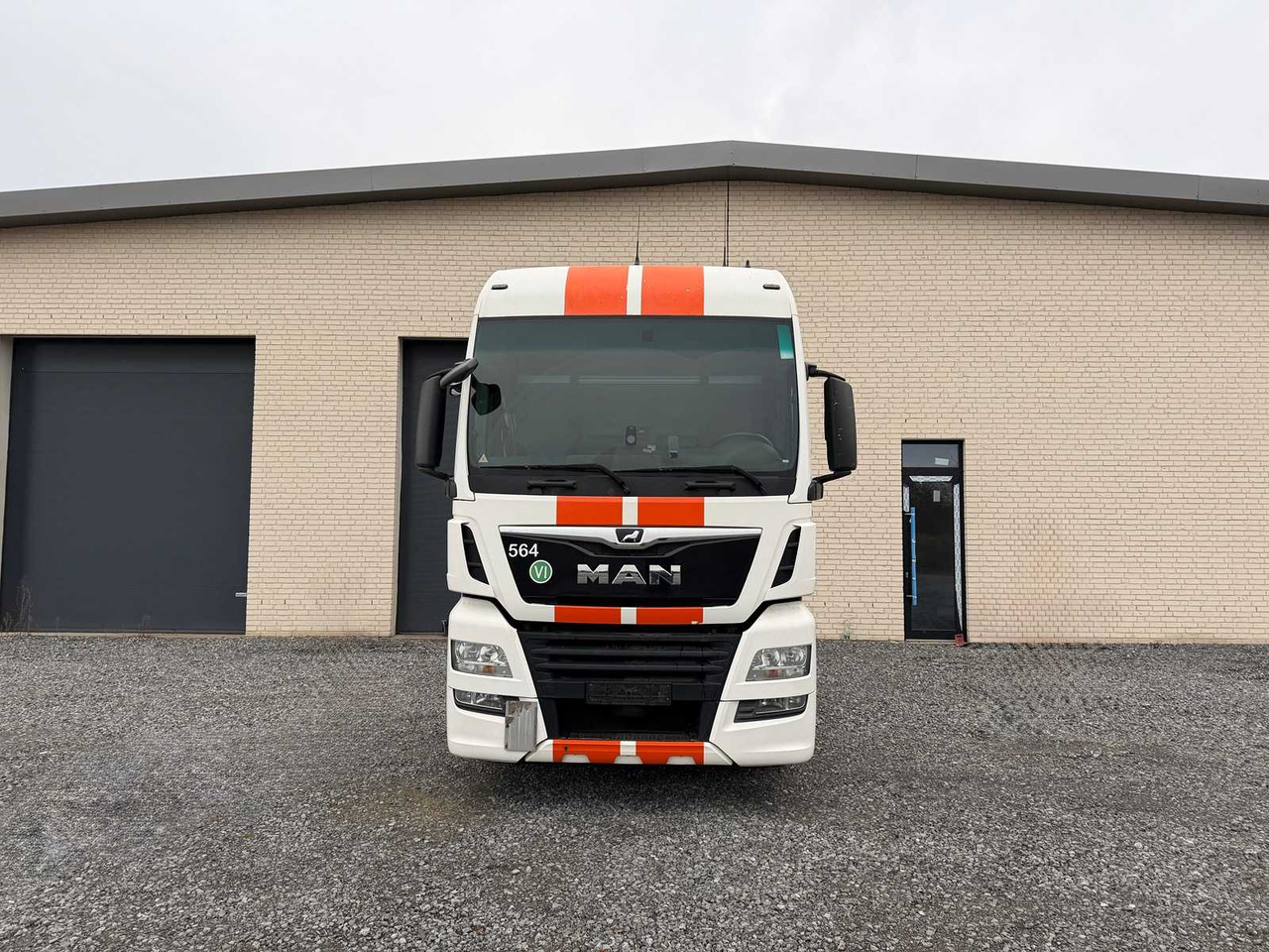 MAN - TGX 18.460 - 2018 - TRACTOR UNIT - Truck: picture 3 MAN - TGX 18.460 - 2018 - TRACTOR UNIT - Truck: picture 3