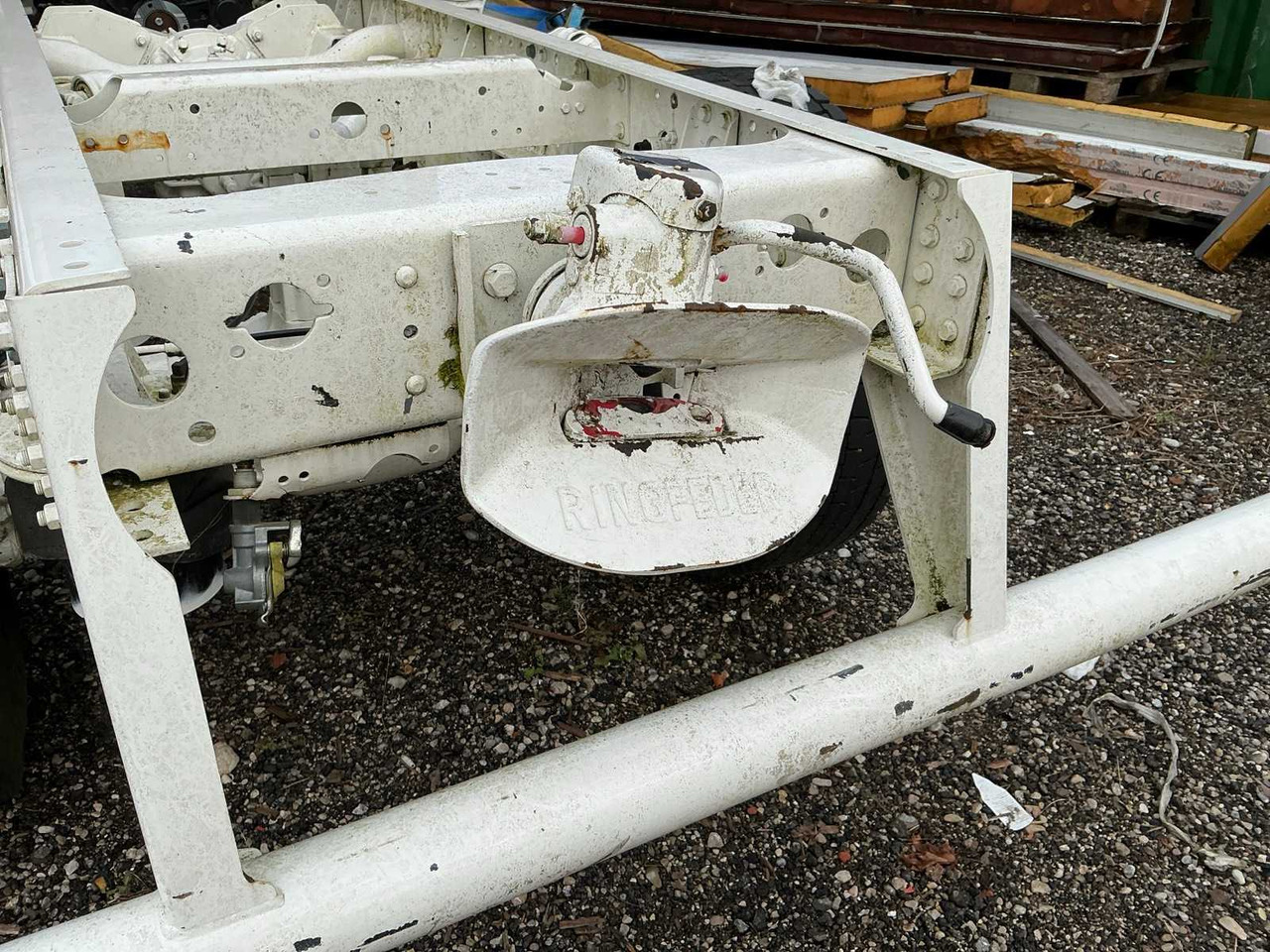 MAN TRUCK SPARE PARTS DISPENSER - Truck: picture 5 MAN TRUCK SPARE PARTS DISPENSER - Truck: picture 5