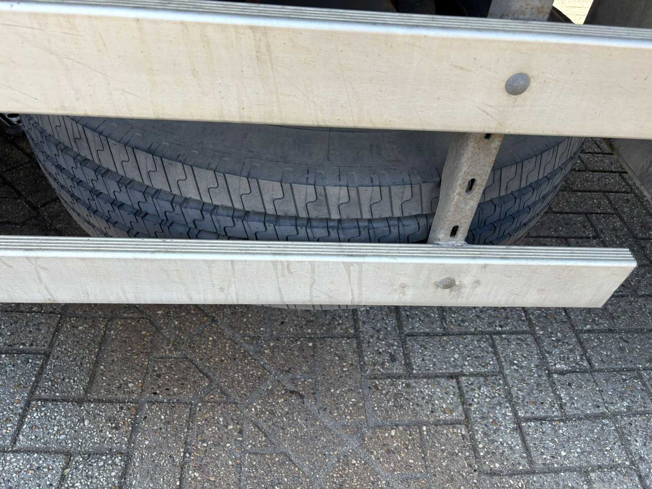 Truck VOLVO - FM 9 COOLING 260 - TRUCK: picture 9