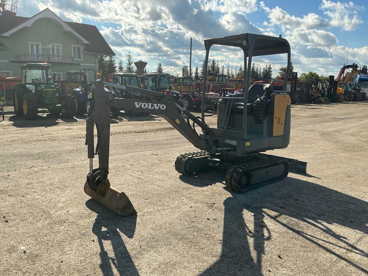 VOLVO EC 18 D - Mini excavator: picture 2 VOLVO EC 18 D - Mini excavator: picture 2
