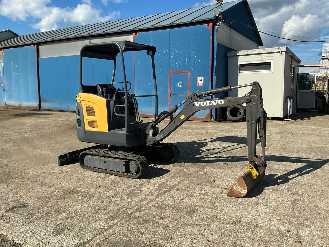VOLVO EC 18 D - Mini excavator: picture 1 VOLVO EC 18 D - Mini excavator: picture 1