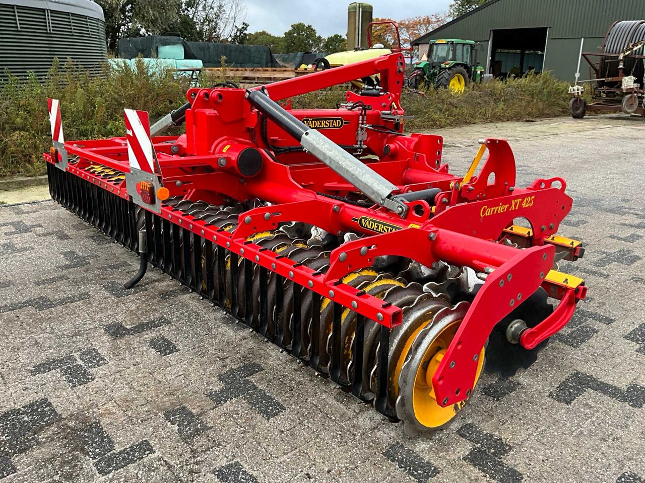Väderstad Carrier CRXT 425 - Disc harrow: picture 3 Väderstad Carrier CRXT 425 - Disc harrow: picture 3