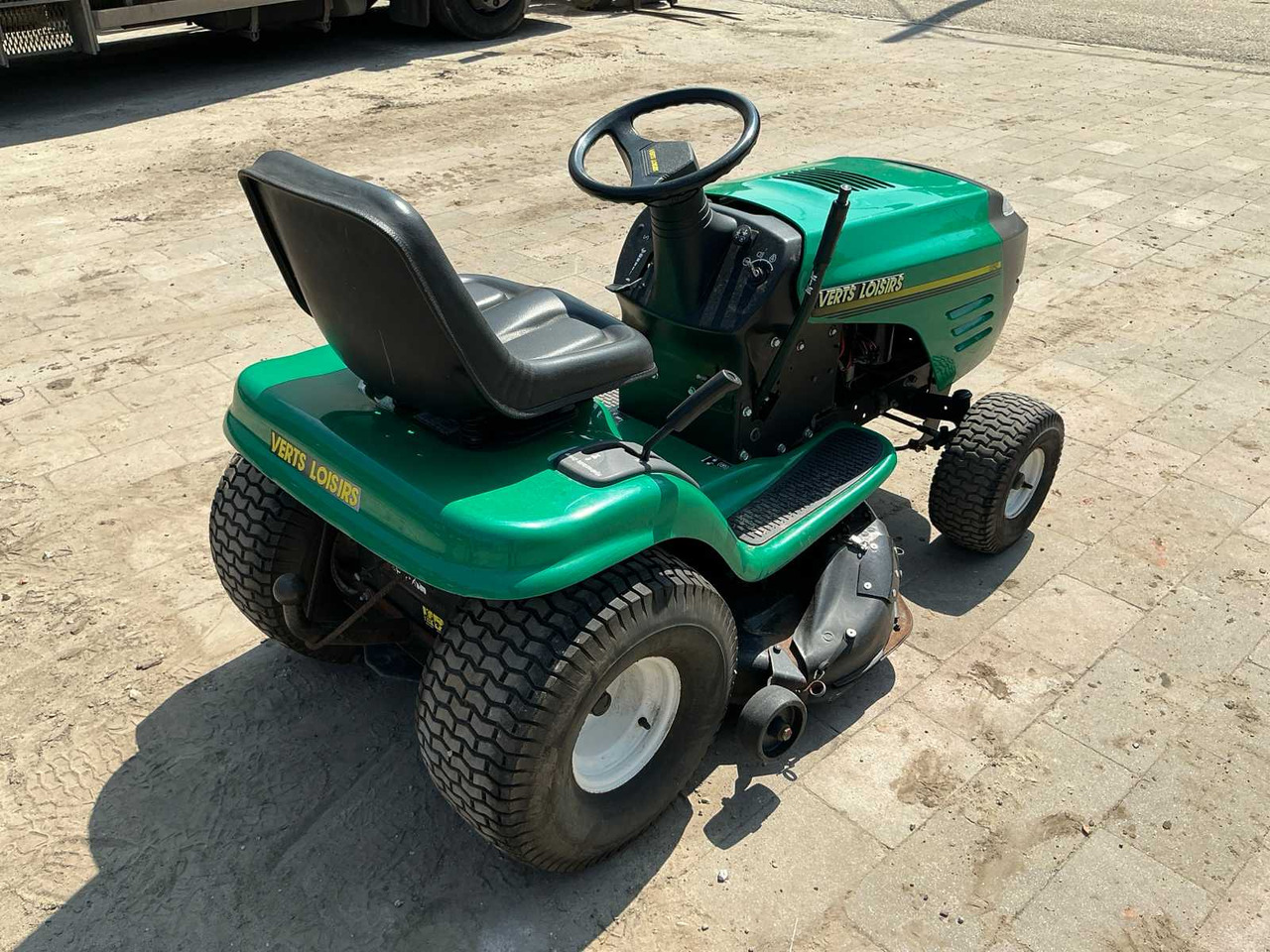 Verts Loisirs VL155H42 - Garden mower: picture 5 Verts Loisirs VL155H42 - Garden mower: picture 5
