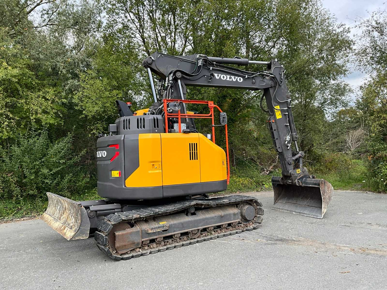 Volvo ECR145EL - Crawler excavator: picture 5 Volvo ECR145EL - Crawler excavator: picture 5