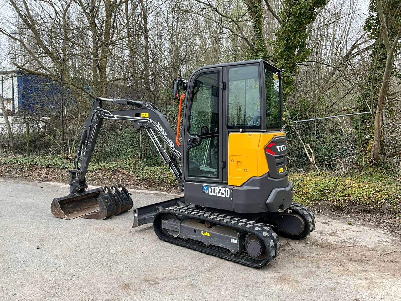 Volvo ECR25D - Mini excavator: picture 3 Volvo ECR25D - Mini excavator: picture 3