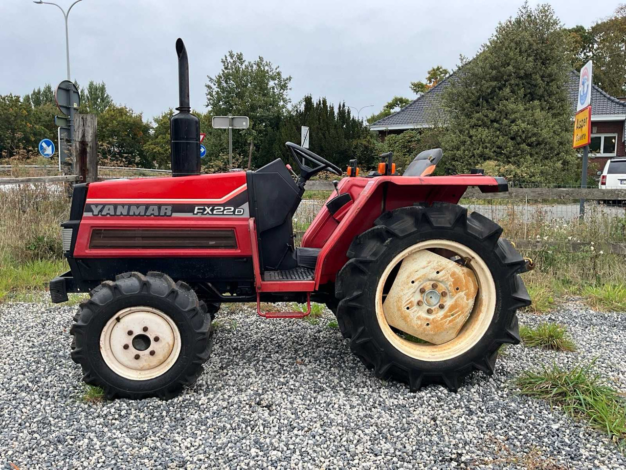 Yanmar FX22D - Farm tractor: picture 2 Yanmar FX22D - Farm tractor: picture 2