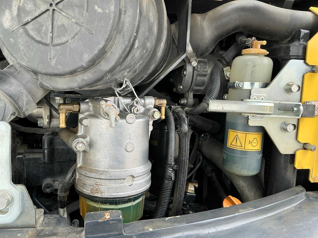 Crawler excavator Yanmar SV100-2A: picture 30