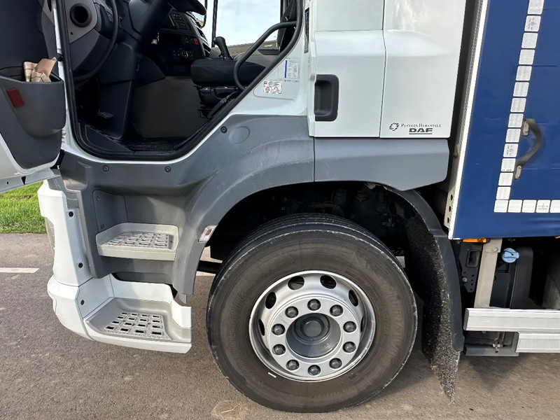 DAF CF 300 CF300 EURO6. 2020. 845x246x260 - Curtainsider truck: picture 5 DAF CF 300 CF300 EURO6. 2020. 845x246x260 - Curtainsider truck: picture 5