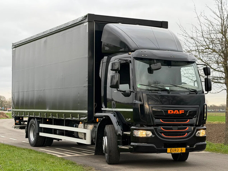 DAF CF 320 LF320.19. EURO6. 2021. 760x248x270 - Curtainsider truck: picture 2 DAF CF 320 LF320.19. EURO6. 2021. 760x248x270 - Curtainsider truck: picture 2