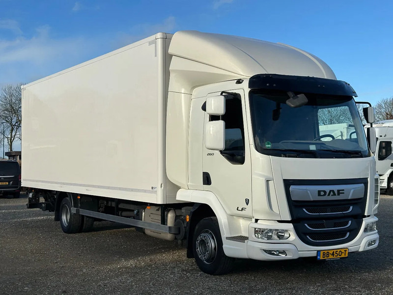 DAF LF 260 LF260.12 EURO6 12-2021. - Box truck: picture 2 DAF LF 260 LF260.12 EURO6 12-2021. - Box truck: picture 2