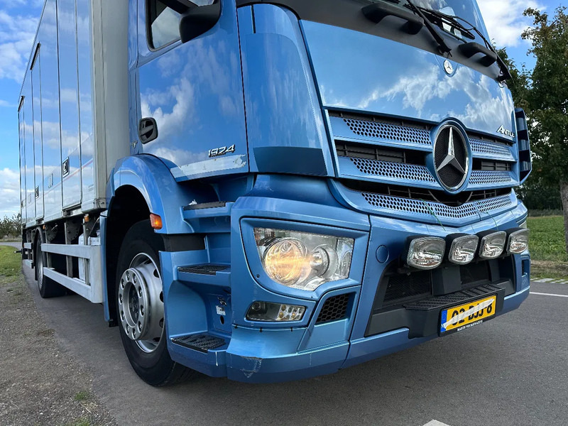 Mercedes-Benz Antos ANTOS 1924L EURO6. 2017. Geisoleerde opbouw 610x244x238 - Refrigerator truck: picture 2 Mercedes-Benz Antos ANTOS 1924L EURO6. 2017. Geisoleerde opbouw 610x244x238 - Refrigerator truck: picture 2