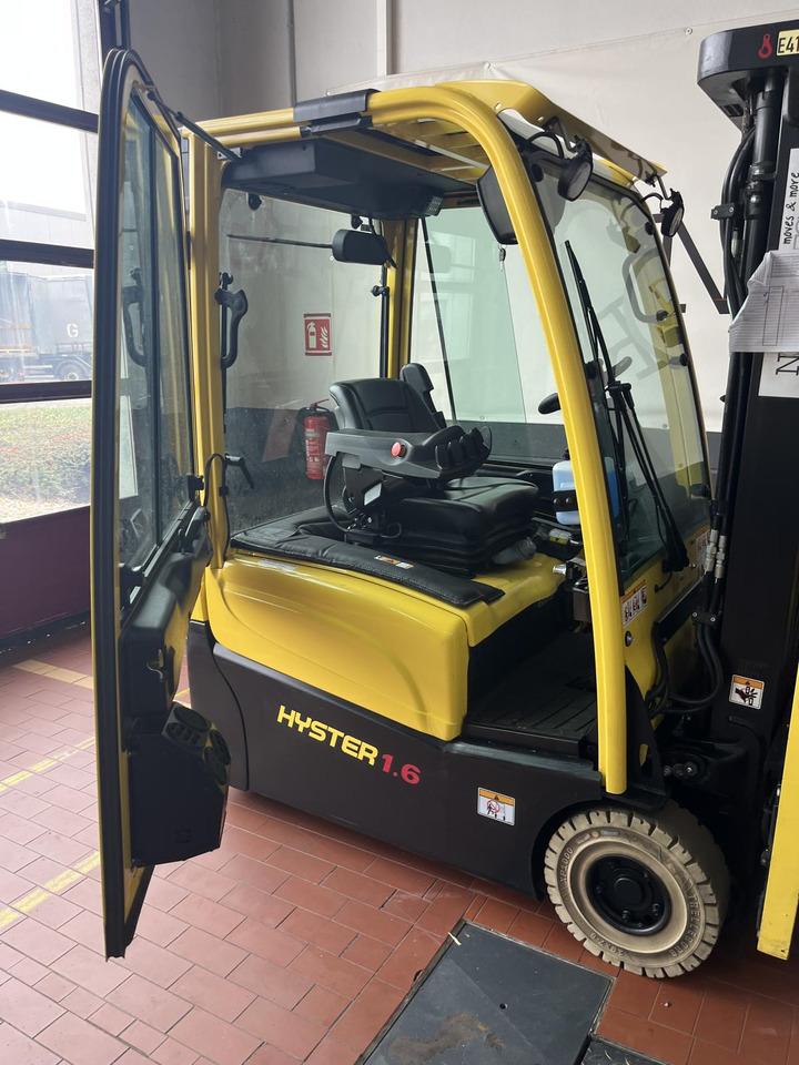 Hyster J1.6XNT MWB - Electric forklift: picture 5 Hyster J1.6XNT MWB - Electric forklift: picture 5