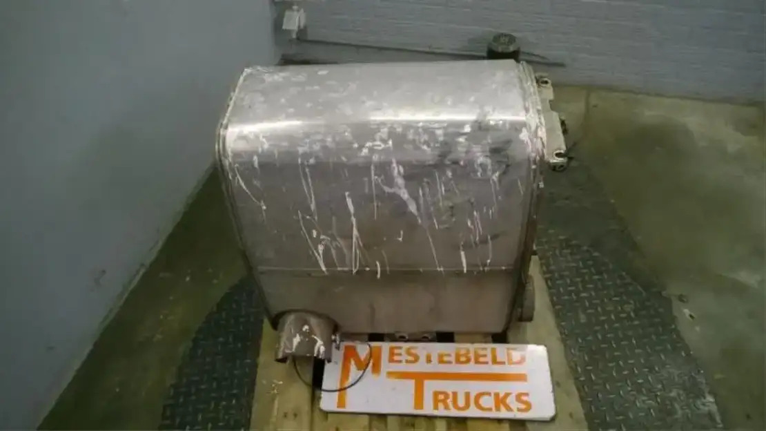 MAN KAT alysator TGA - Muffler/ Exhaust system for Truck: picture 1 MAN KAT alysator TGA - Muffler/ Exhaust system for Truck: picture 1