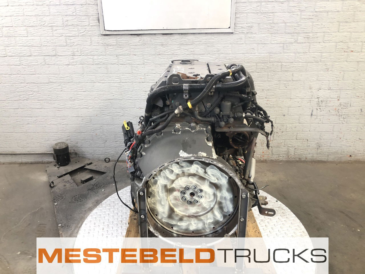 Mercedes-Benz Motor OM 924 LA - Engine and parts for Truck: picture 2 Mercedes-Benz Motor OM 924 LA - Engine and parts for Truck: picture 2