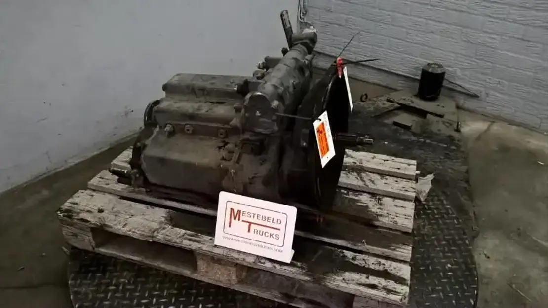 Mercedes-Benz Versnellingsbak G4/95-6/9.0 - Gearbox and parts for Truck: picture 1 Mercedes-Benz Versnellingsbak G4/95-6/9.0 - Gearbox and parts for Truck: picture 1